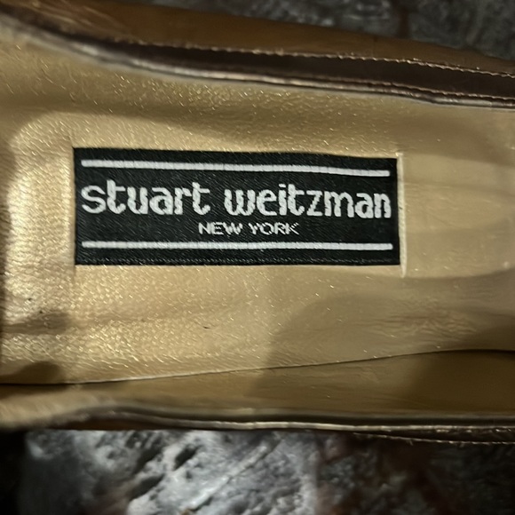 Vintage Stuart Weitzman metallic brown with bronze rounded toe heel/pump 2.75” - Picture 14 of 17
